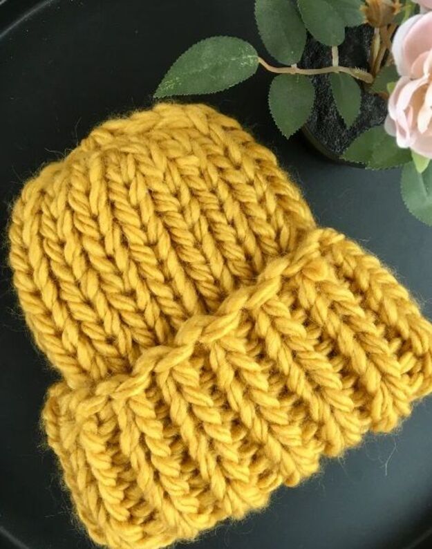 Handmade Knitwear, Wool Socks and Knitted Accessories