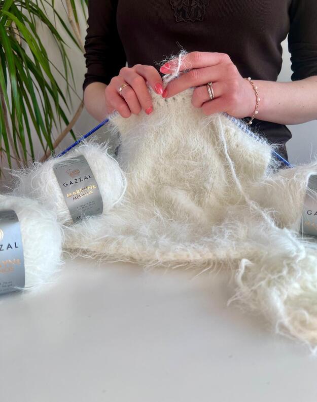 Gazzal Marilyn & Merinos 41 % australijos merino vilna 59 % poliamidas 50gr/88m