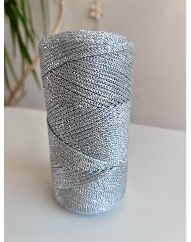 Macrame PP 4mm silver šviesiai pilka 